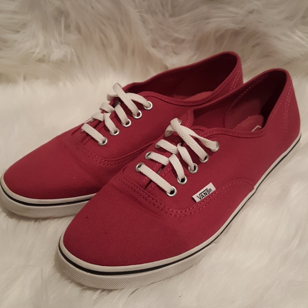 Like new unisex Vans Sneakers